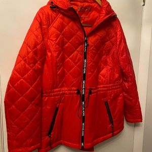 New wo tags Michael Kors stylish winter jacket.  Perfect for winter!